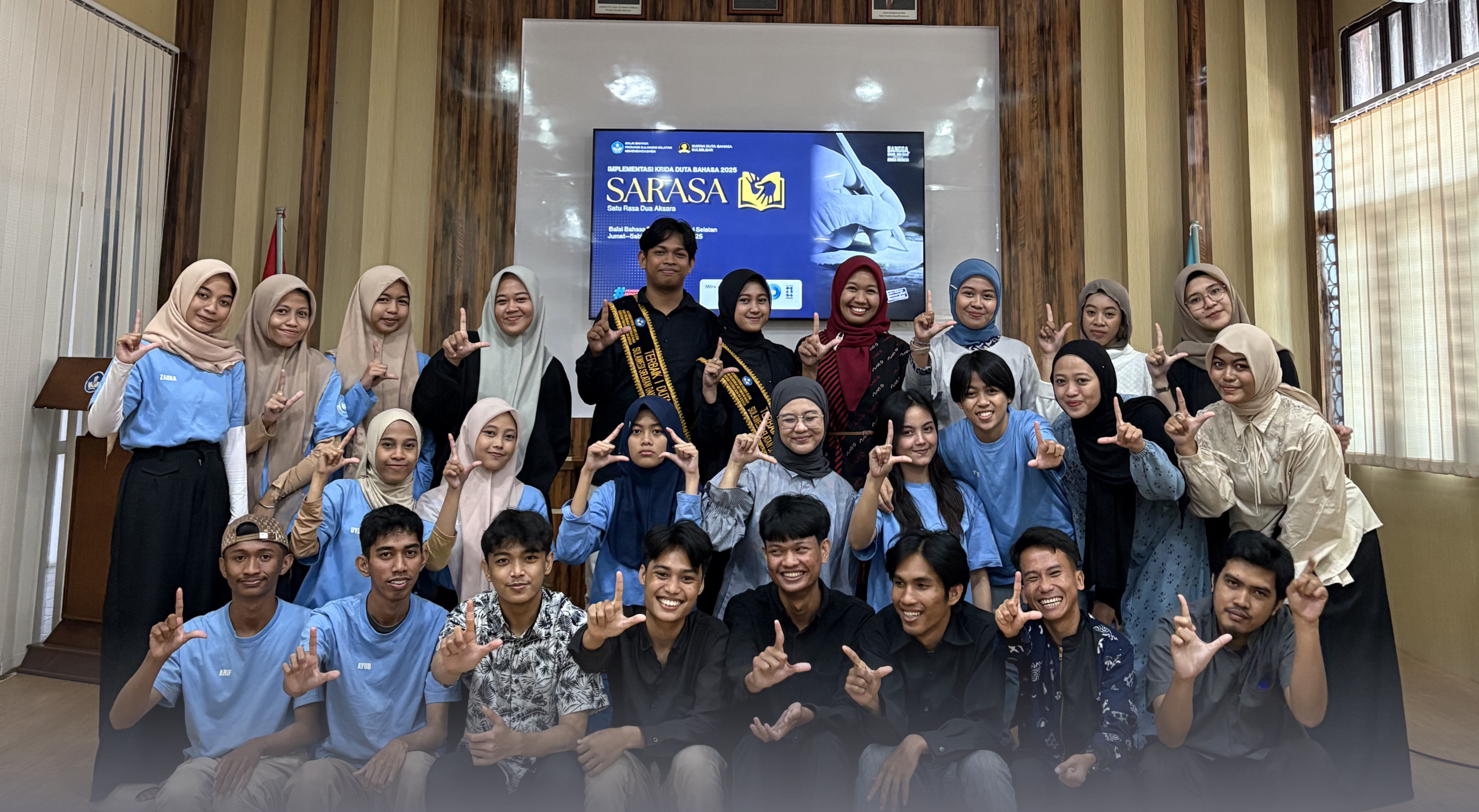 Mulai menulis bersama Sarasa hari ini.